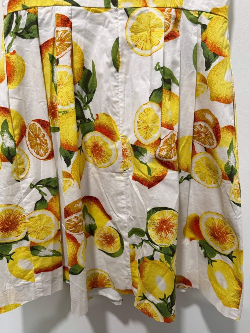 Banana Republic Lemon Dress | Very Good Condition | Size 8P - Picture 9 of 15